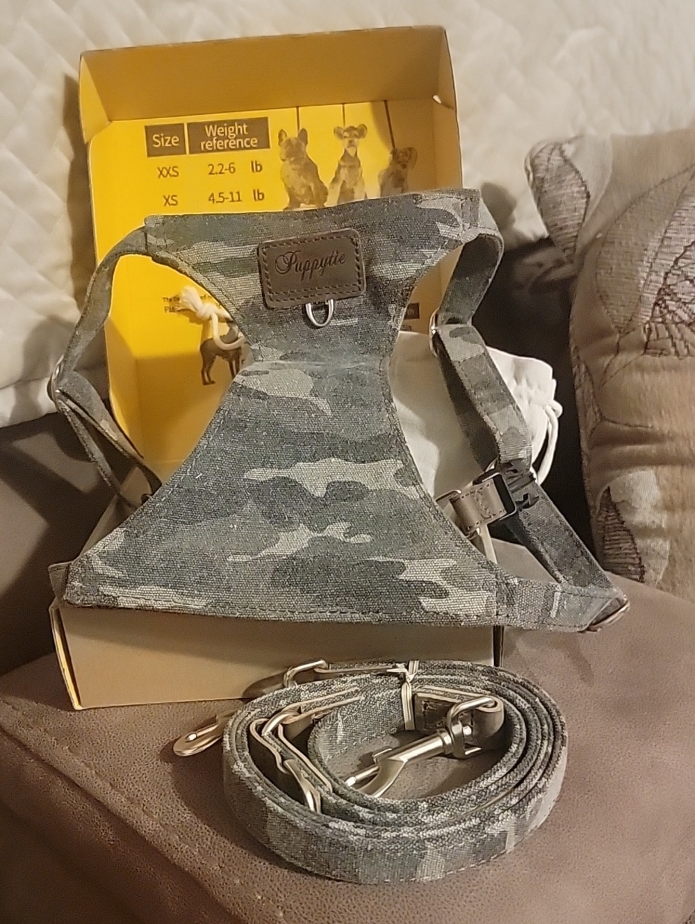 Puppytie Camo Dog Harness and Leash Set Size Large NWT